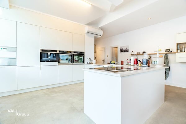 Exklusive 4,5-Zimmer-Attikawohnung mit Lift direkt in die Wohnung und grosser Panoramaterrasse in Visp 3
