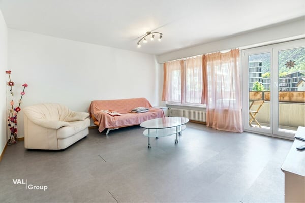 Helle 4.5-Zimmer-Wohnung an top Lage - nur 2 Minuten vom Bahnhof Visp 1