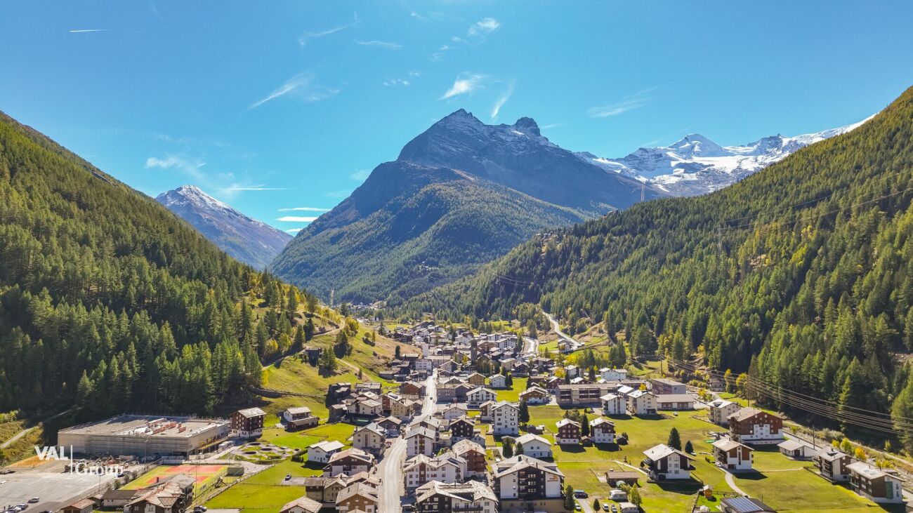 Modernes Alpen-Retreat im Saastal - stilvolle 2.5-Zimmer-Ferienwohnung in Saas-Grund