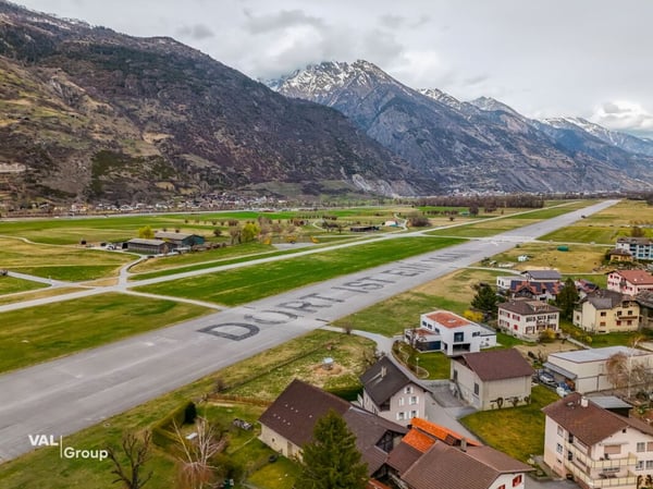 Stilvoll renoviert mit viel Platz und Charme 19