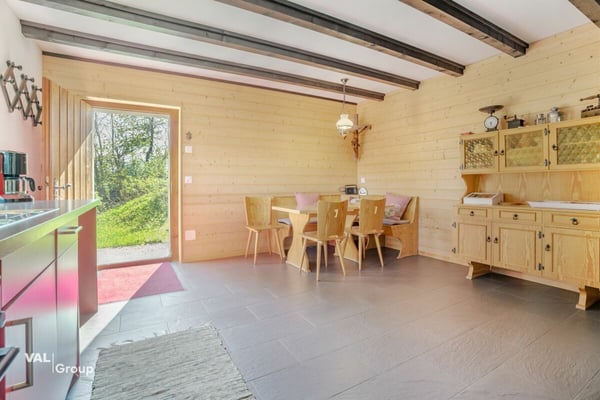 Chalet Ninette - Ihr persönlicher Rückzugsort in Eischoll 5
