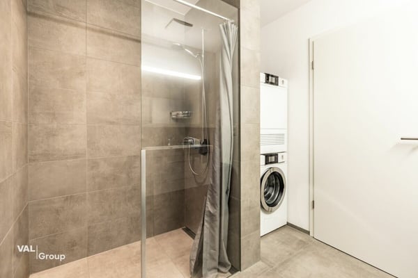 Modernes Wohnen mit Weitblick in Wimmis, vereint Ruhe, Komfort und Aussicht 8