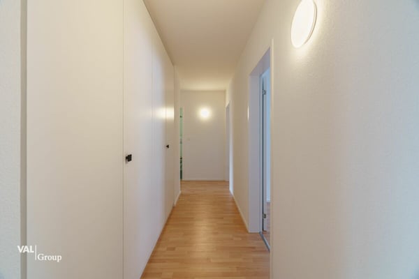 Lichtdurchflutete Wohnung mit Talsicht in familienfreundlichem Quartier 8