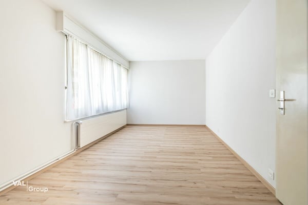Seltene Gelegenheit: viel Raum, grosser Garten, zentrale Lage mit Gewerbeoption 17