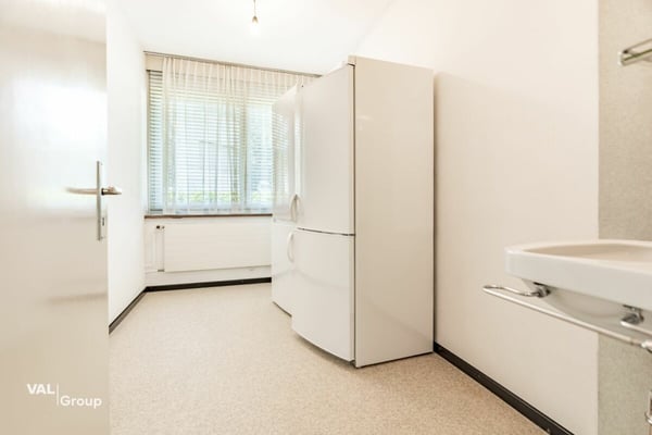 Seltene Gelegenheit: viel Raum, grosser Garten, zentrale Lage mit Gewerbeoption 12