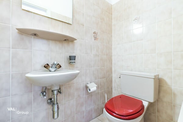 Bel appartement à moderniser 9