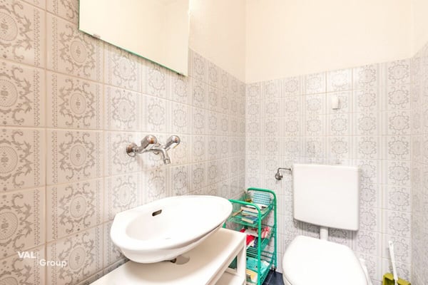 Joli potentiel pour cet appartement situé à 7 min. de Sion 8