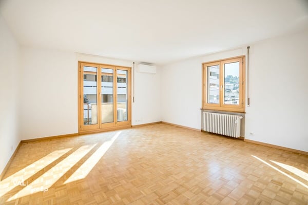 6.5 ZWG direkt am Bahnhof in Brig! 3