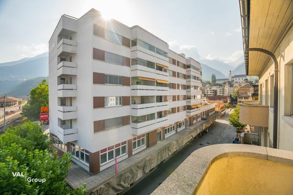 6.5 ZWG direkt am Bahnhof in Brig! 14