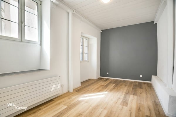Modernes Büro zentral in Visp 3
