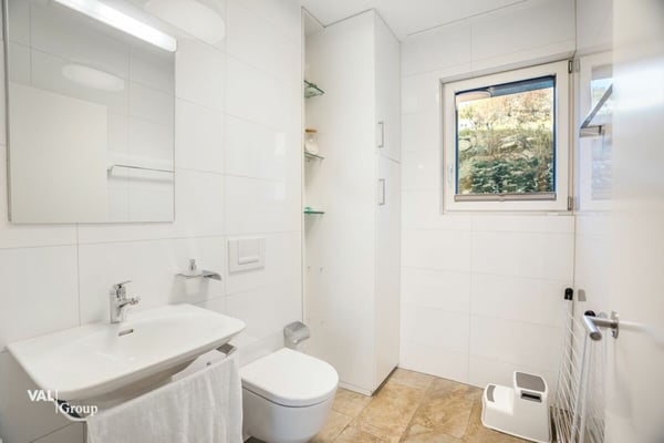 Exklusives, möbiliertes Haus mit Alpenpanorama zur Ganzjahresmiete 9