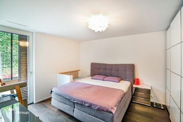 Attraktive 2.5-Zimmer-Wohnung mit grosser Terrasse an zentraler Lage in Bülach 3