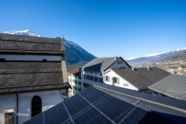 Kernsaniertes Walliserhaus im alten Dorfkern von Leuk 13