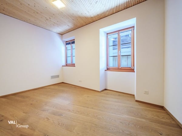 Kernsaniertes Walliserhaus im alten Dorfkern von Leuk 7