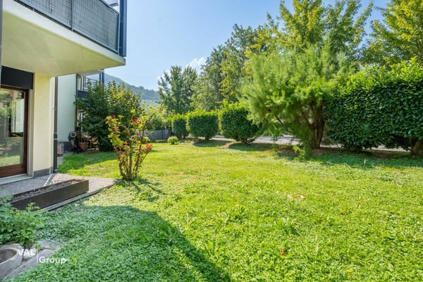 Agréable, avec bel espace jardin, à deux pas de la capitale 10