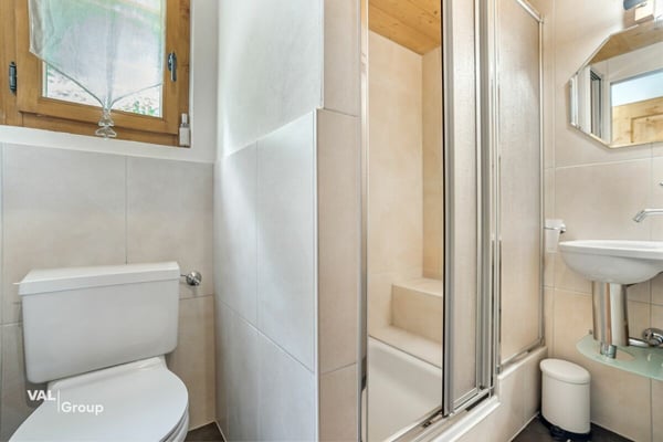 Vue, confort et bien-être! Superbe chalet meublé à La Tzoumaz 11
