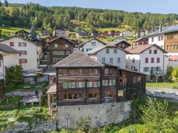 Top renovierte Wohnung im Herzen von Eischoll inkl. 3 Aussenparkplätze 10