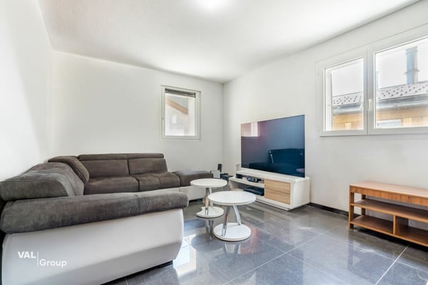 Altstadtflair trifft Wohnkomfort - Ihr Zuhause mitten in Leuk 1
