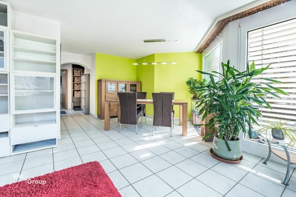 Viel Raum für das Leben: Wohnen mit grosser Terrasse und Privatsphäre 9