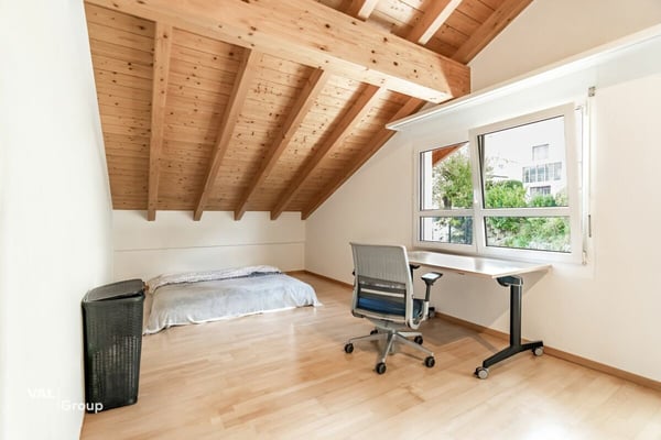 3.5 Zimmer-Dachwohnung mit Ausblick 6