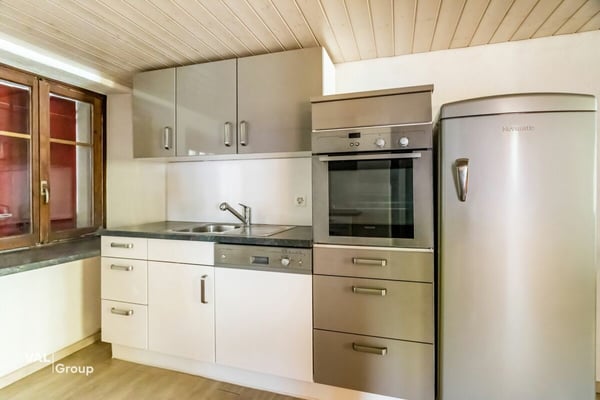 Baulandreserve mit Entwicklungspotenzial - Wohnhaus in Lalden 7