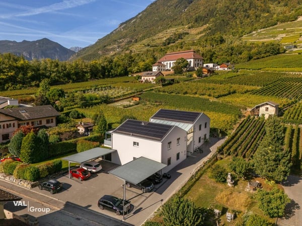 Superbe attique 3.5 pièces à Fully - charme, lumière et qualité de vie 15