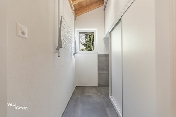 Superbe attique 3.5 pièces à Fully - charme, lumière et qualité de vie 11