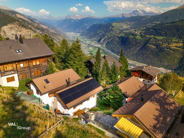 Jeizinen - Ein eigener Rückzugsort mitten in der Walliser Bergwelt 15
