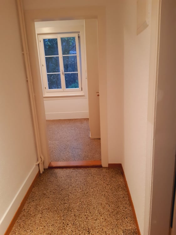 Charmante 2.5-Zimmer-Wohnung mit Balkon 3