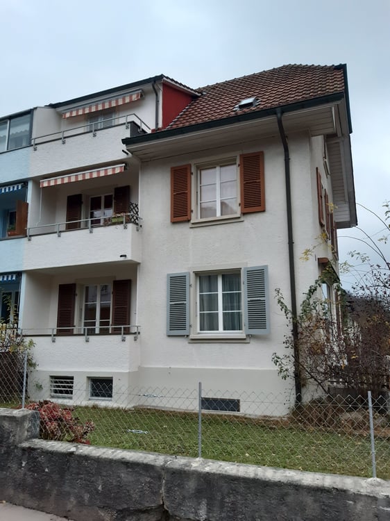 Charmante 3.5-Zimmer-Wohnung mit Balkon 1