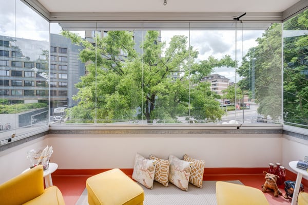 Charmante 5.5-Zimmer-Altbauwohnung mit Wintergarten und Mansardenzimmer 4