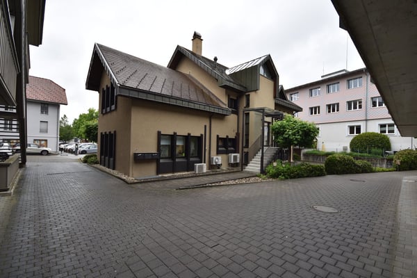 155m2, 290.-/m2/Jahr 4