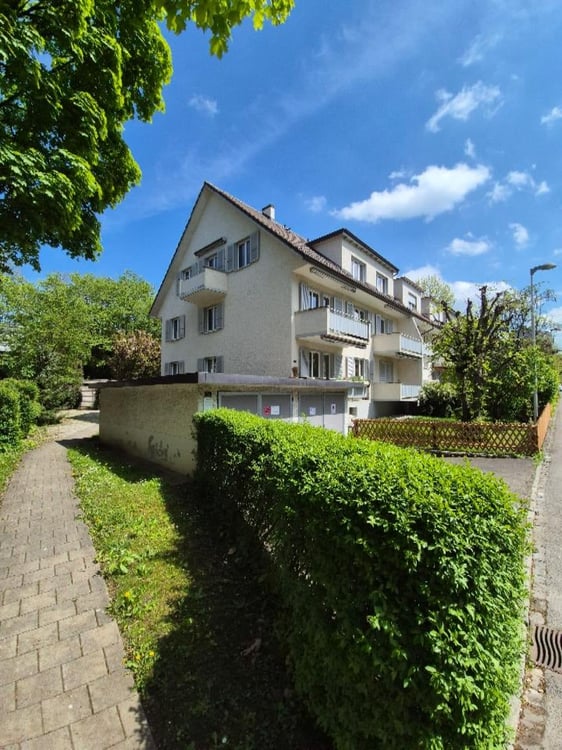 Charmante 3-Zimmer-Dachwohnung in Bern-Bümpliz – sofort verfügbar 2