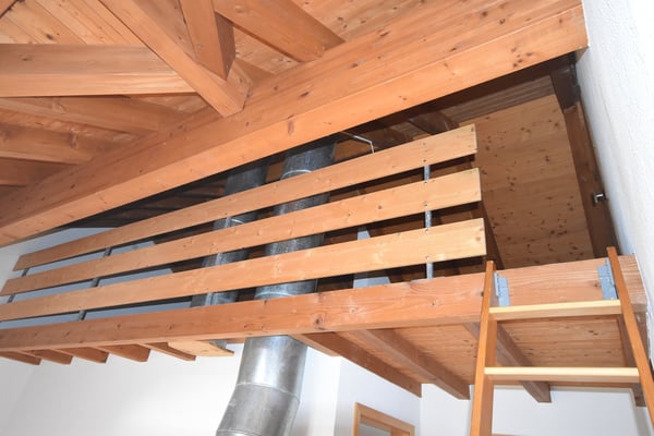 Charmante 4.5-Zimmer-Dachwohnung Heggidorn – Ruhige Lage mit herrlichem Ausblick 16
