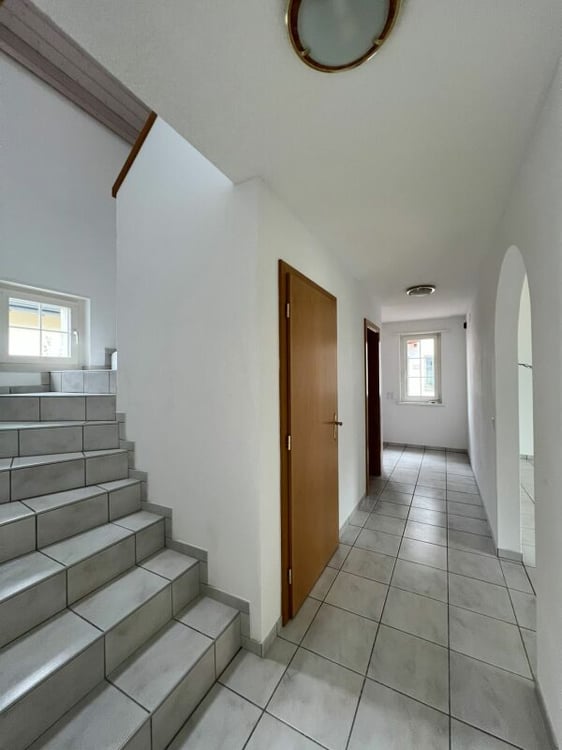 5.5 Zimmer - Einfamilienhaus an ruhiger sonniger Lage 8