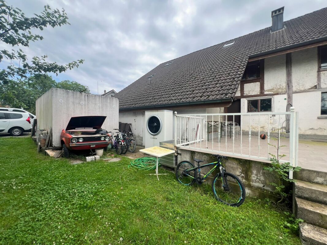 Bijou mit ausgebauter und fertiggestellter Wohnung