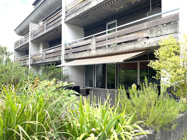 Parterre mit schönem Grundriss & einer grossen Terrasse 3