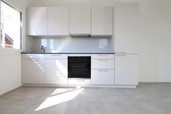 Neuwertige 1.5-Zimmer Wohnung 3