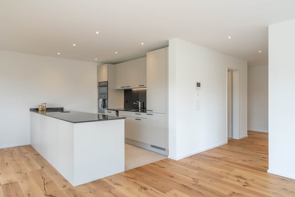 Moderne 1.5-Zimmer-Wohnung mit Balkon in Sirnach 2