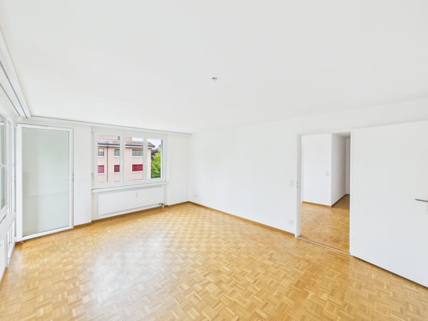 Ruhige 4.5-Zimmer-Wohnung mit Balkon in Arbon 4