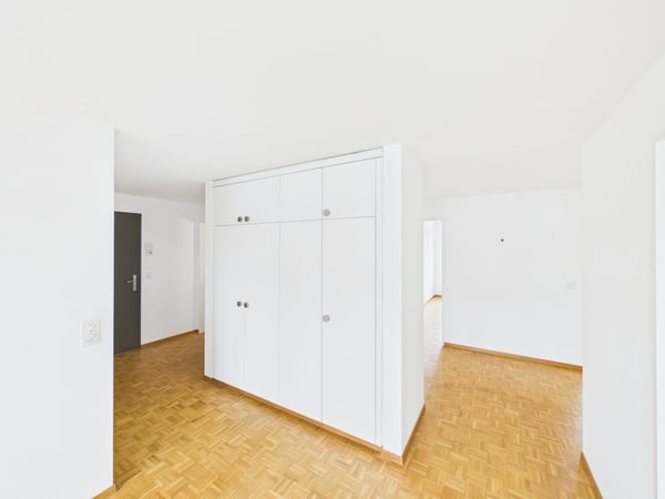 Ruhige 4.5-Zimmer-Wohnung mit Balkon in Arbon 7