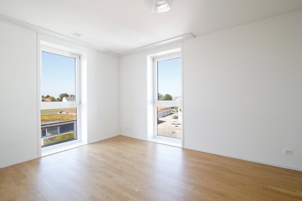 Moderne 3.5-Zimmer-Wohnung mit Loggia im Herzen von Wil 6
