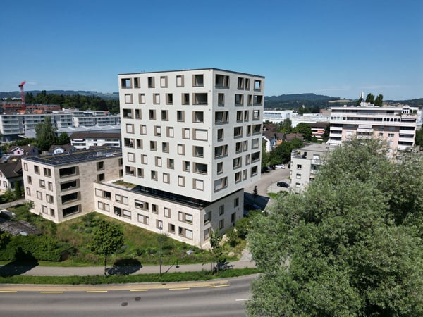 Moderne 1.5-Zimmer-Wohnung mit Balkon in Uzwil 2