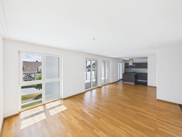 Helle 4.5-Zimmer-Wohnung mit Balkon in Eggersriet – sofort verfügbar! 2
