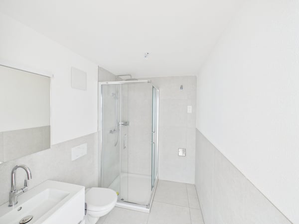 ERSTBEZUG - Totalsanierte 2-Zimmer-Wohnung an ruhiger Lage 3