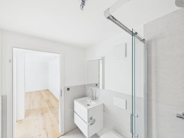 ERSTBEZUG - Totalsanierte 2-Zimmer-Wohnung an ruhiger Lage 4