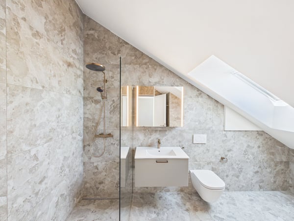 Totalsanierte 5.5-Zimmer Dachwohnung mit Balkon in Winterthur 6