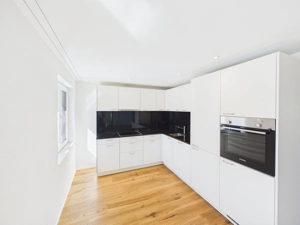 Totalsanierte 5.5-Zimmer Dachwohnung mit Balkon in Winterthur 3