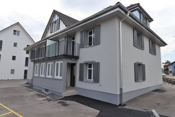 Charmante 3.5-Zimmer-Dachwohnung mit Balkon in Matzingen 10