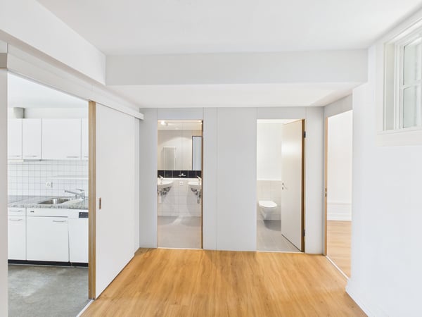 Charmante 4.5-Zimmer-Altbauwohnung mit Balkon im Herzen von St. Gallen 8